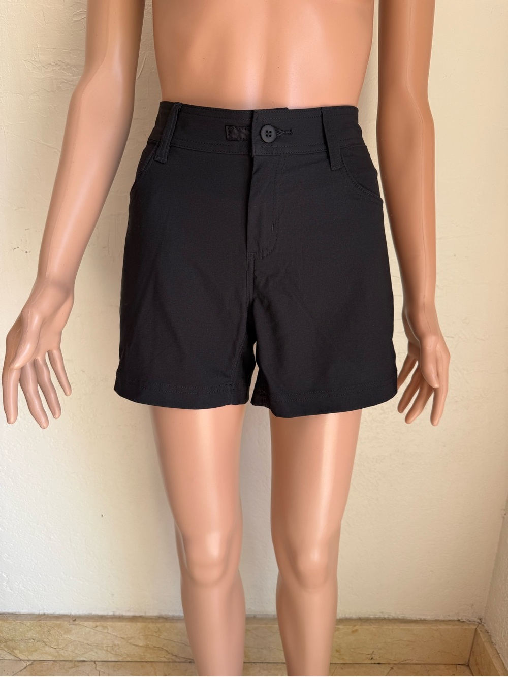 prAna Halle Standard-Fit Black High-Rise Utility Bermuda Shorts Women’s Size 4/0